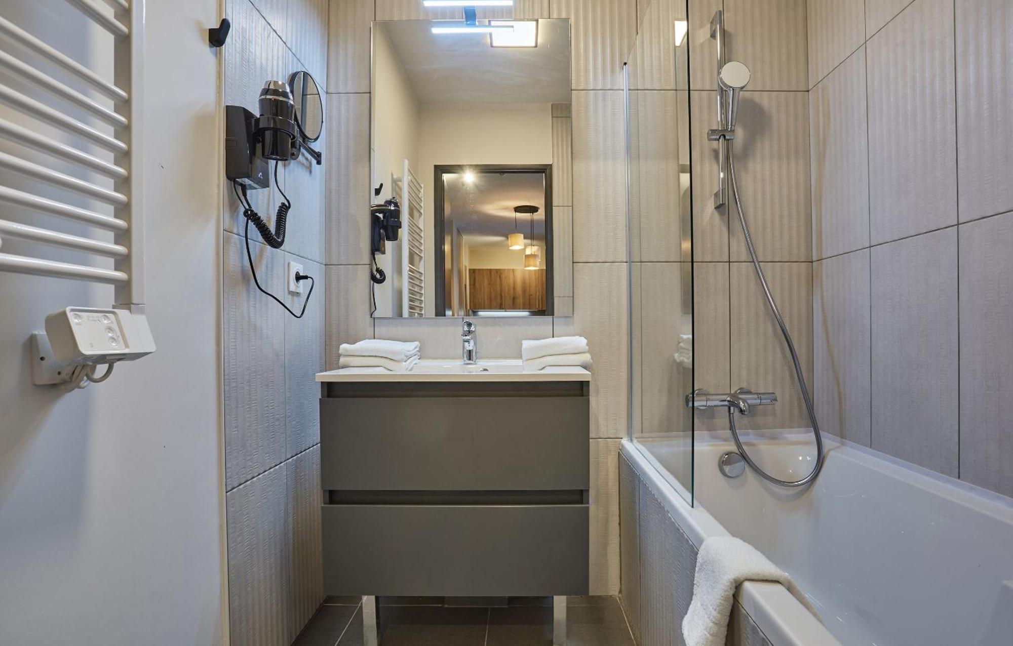 Residence Prestige Odalys Le Mont D'オロン エクステリア 写真